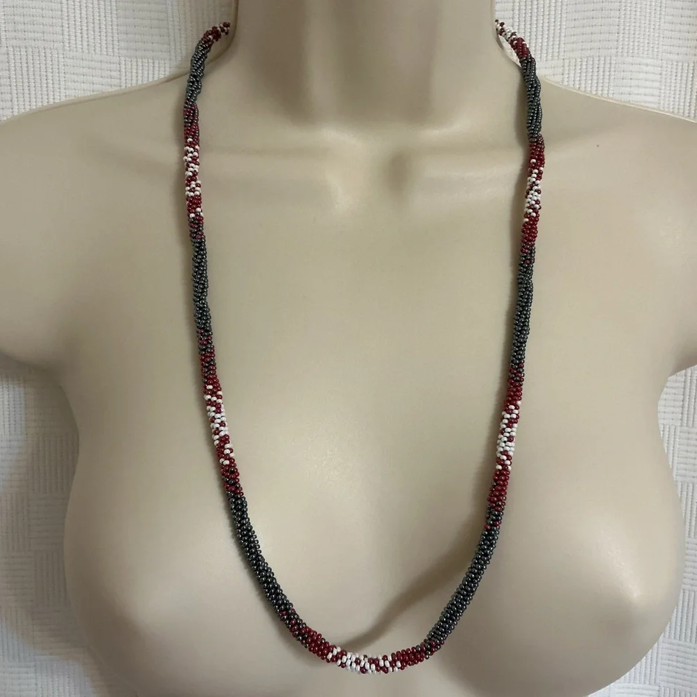 Chic Multicolor Beaded Necklace